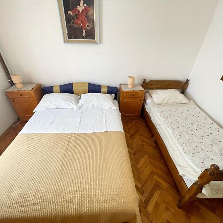 Apartmani Leonarda Ядраново Екстериор снимка