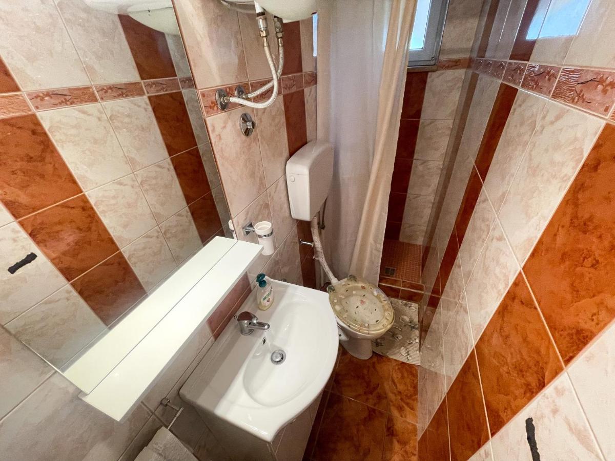 Apartmani Leonarda Ядраново Екстериор снимка